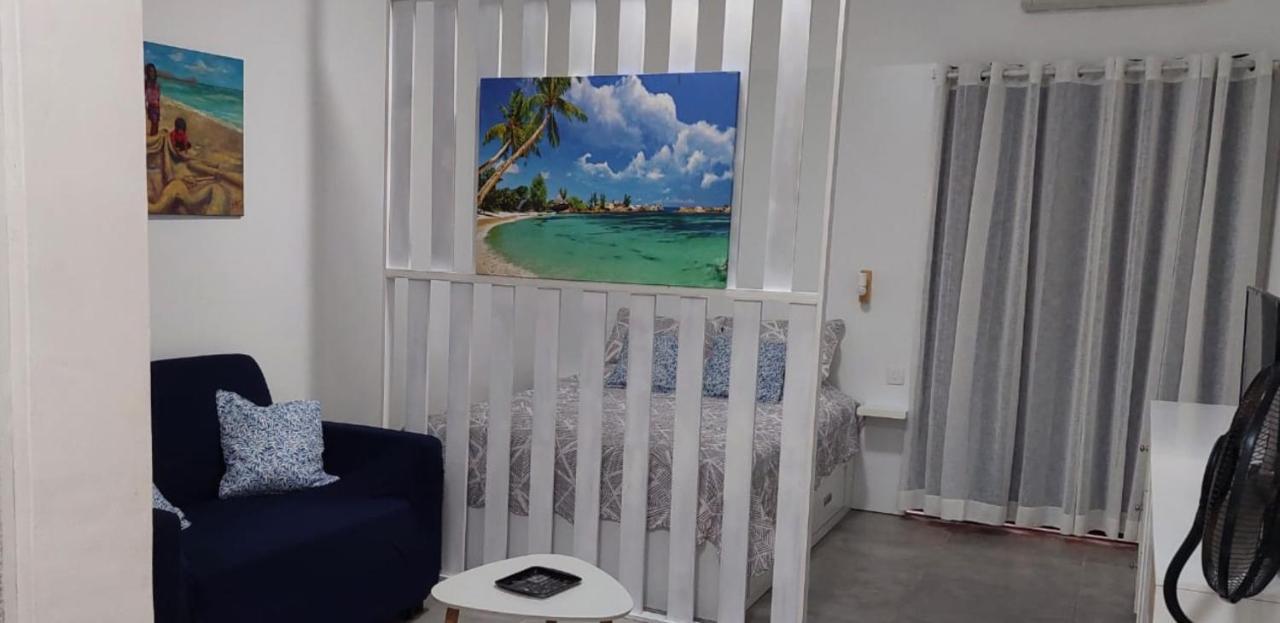 Modern Luxury Studio Fully Equipped Apartment Flic-en-Flacq Екстериор снимка